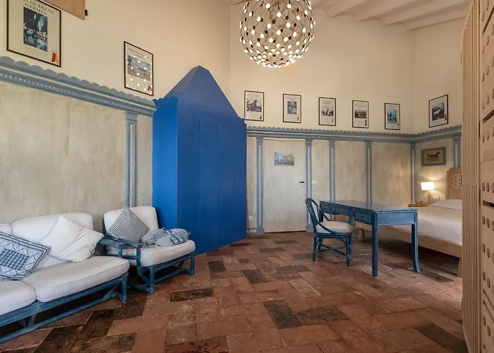 לינה וארוחת בוקר La Cucchetta 4*